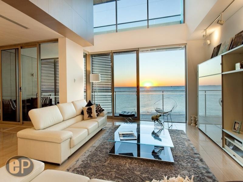 18/23 Ocean Drive, Cottesloe WA 6011