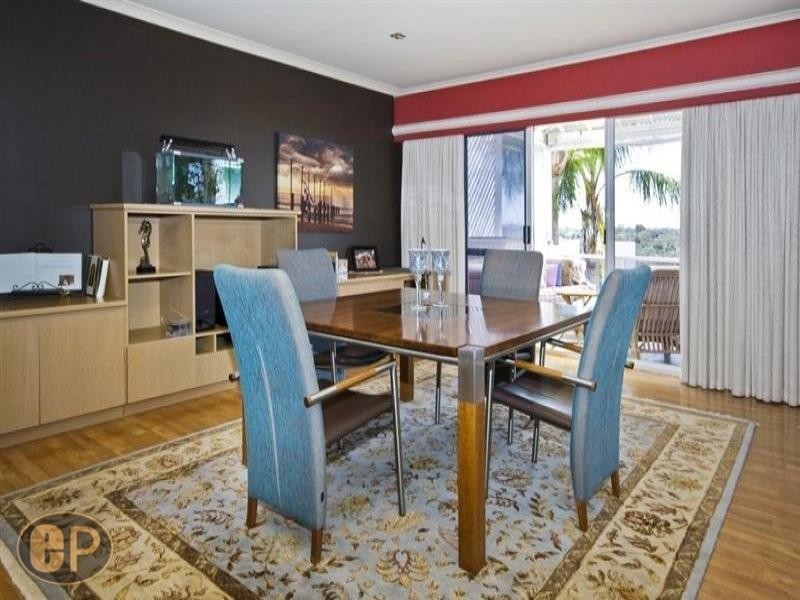 36 Whitfeld terrace, Winthrop WA 6150