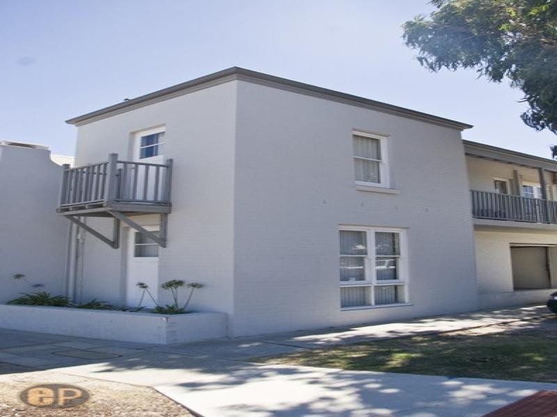 92A Marine Terrace, Fremantle WA 6160