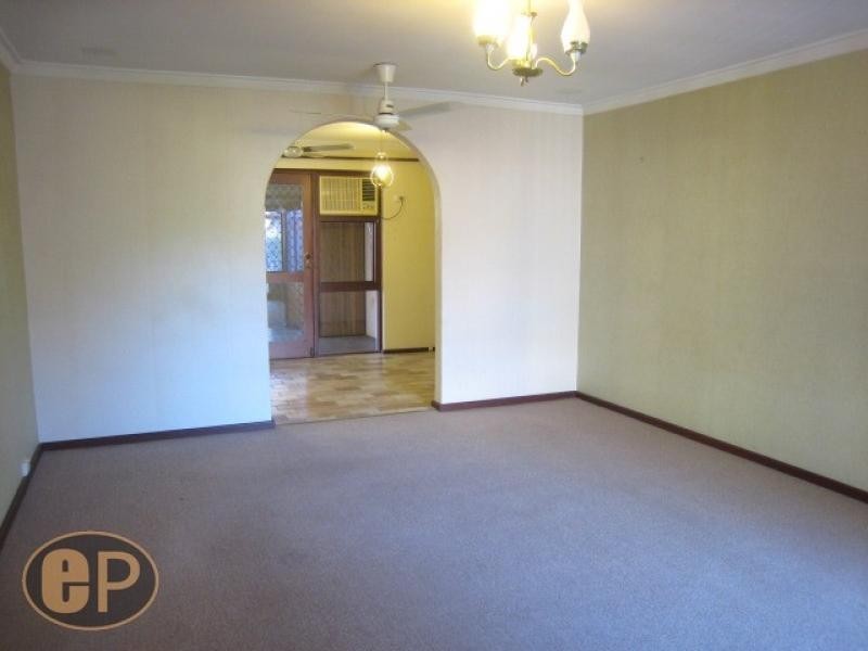 11 Pembroke Street, Bicton WA 6157