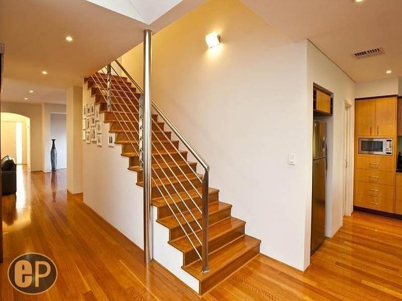 10B Davy Street, Alfred Cove WA 6154