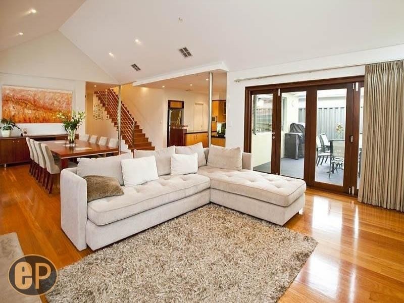 10B Davy Street, Alfred Cove WA 6154