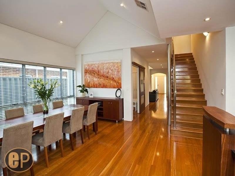 10B Davy Street, Alfred Cove WA 6154