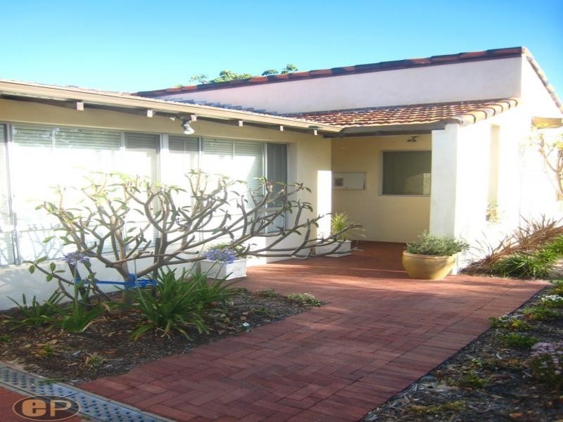 23 Bedford Road, Ardross WA 6153