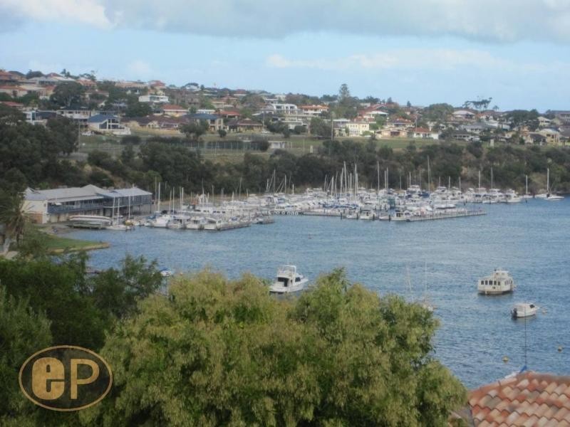 19A Malsbury Street, Bicton WA 6157