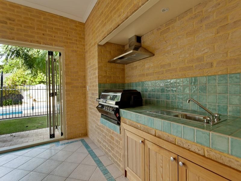 48 Norma Road, Alfred Cove WA 6154