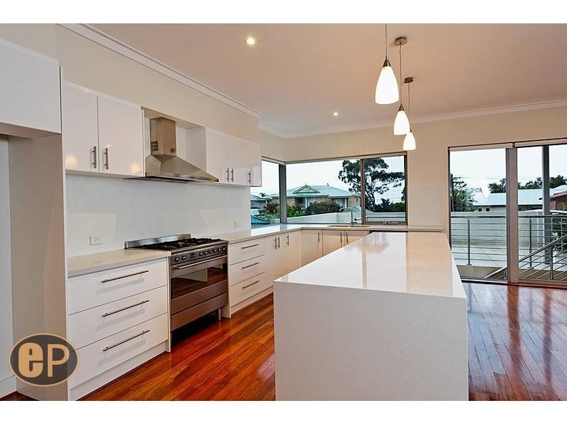 51 Moreing Road, Attadale WA 6156