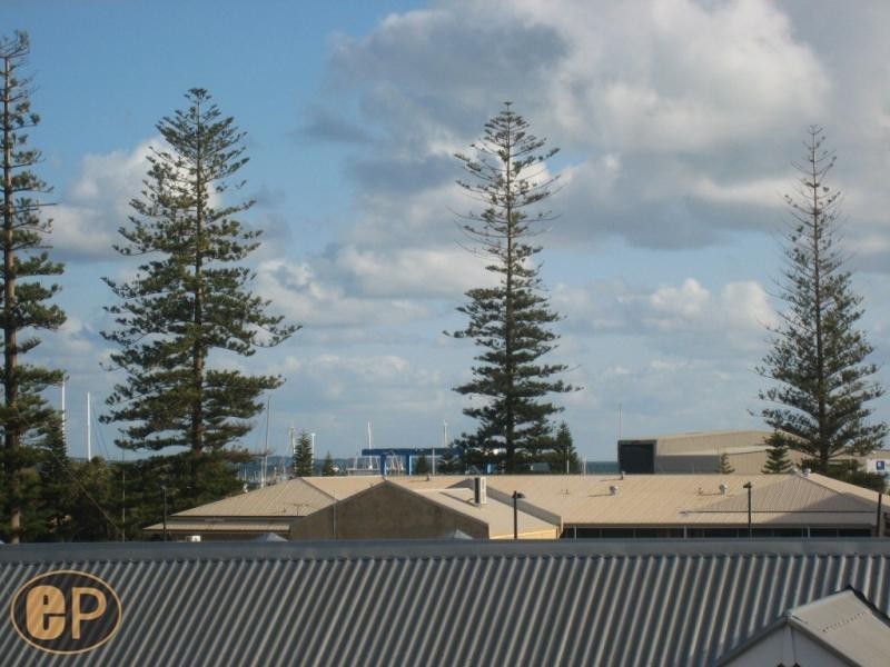 6/17 Essex Street, Fremantle WA 6160