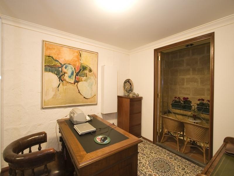 6/17 Essex Street, Fremantle WA 6160