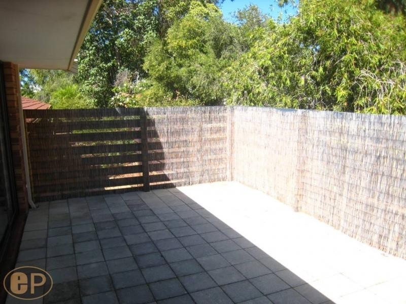 104 Moreing Road, Attadale WA 6156