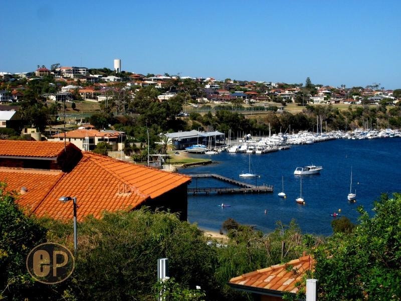 19A Malsbury Street, Bicton WA 6157