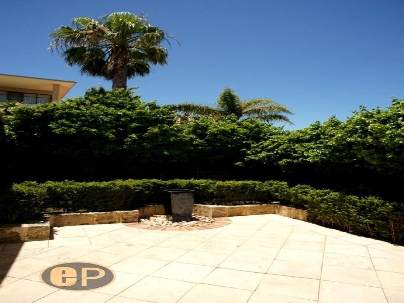 19A Malsbury Street, Bicton WA 6157