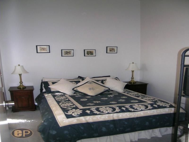 2/13 Lockhart Street, Como WA 6152