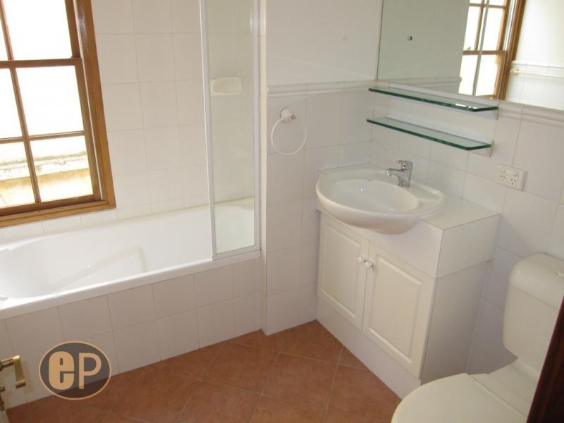 17 Essex Street, Fremantle WA 6160