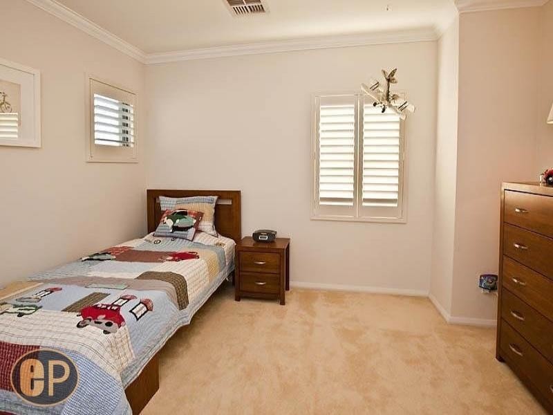 10B Davy Street, Alfred Cove WA 6154