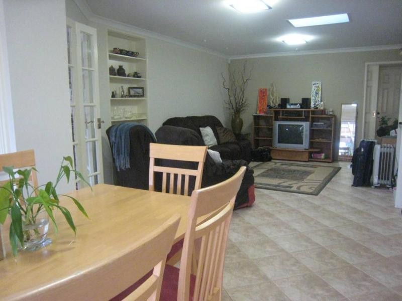 6 Lawler Grove, Winthrop WA 6150