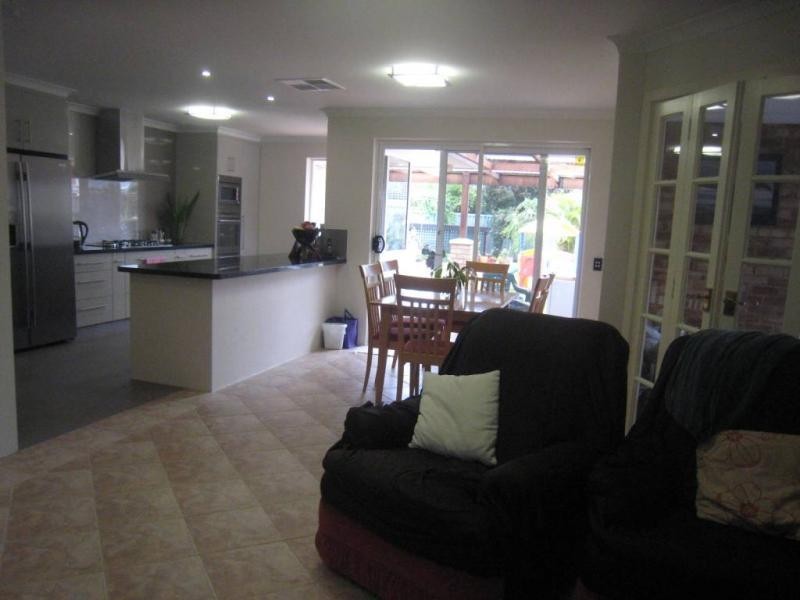 6 Lawler Grove, Winthrop WA 6150