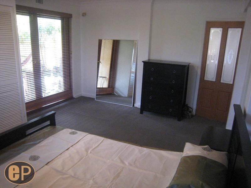 59 Shepherd Street, Beaconsfield WA 6162