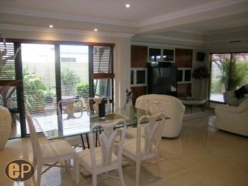 23 Santara Circle, Dianella WA 6059