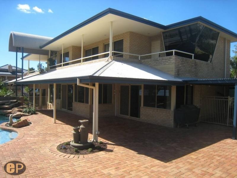 217 Riverton Drive, Shelley WA 6148