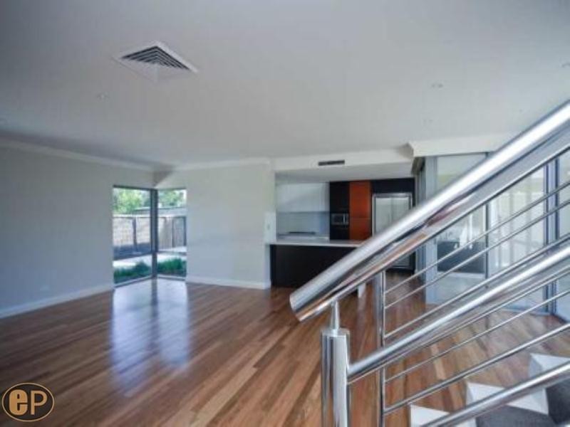 34 Bassendean Parade, Bassendean WA 6054