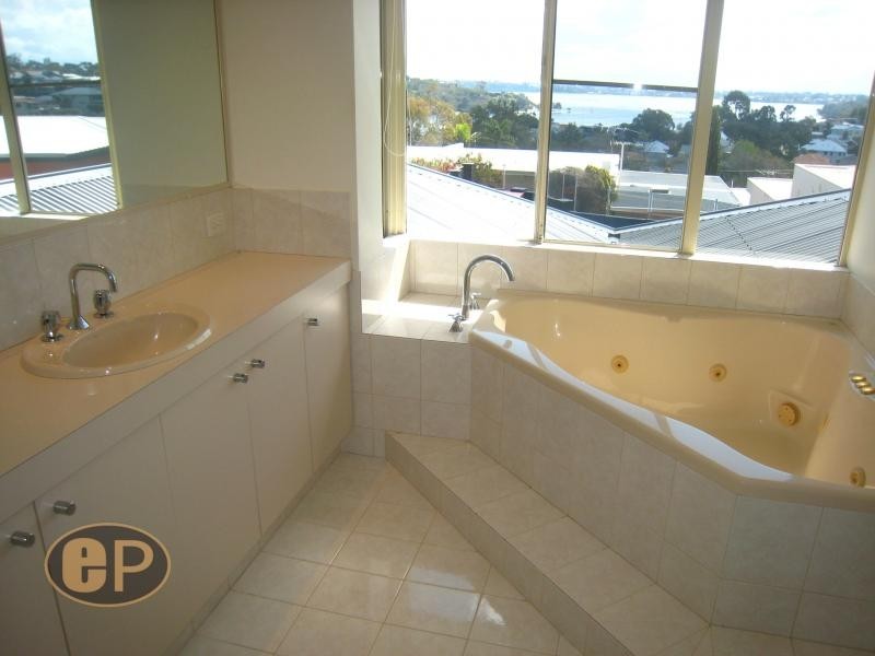 A/7 Thurloe Street, Bicton WA 6157