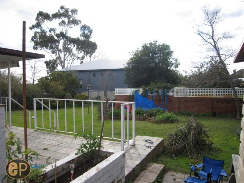 41 Davy Street, Alfred Cove WA 6154