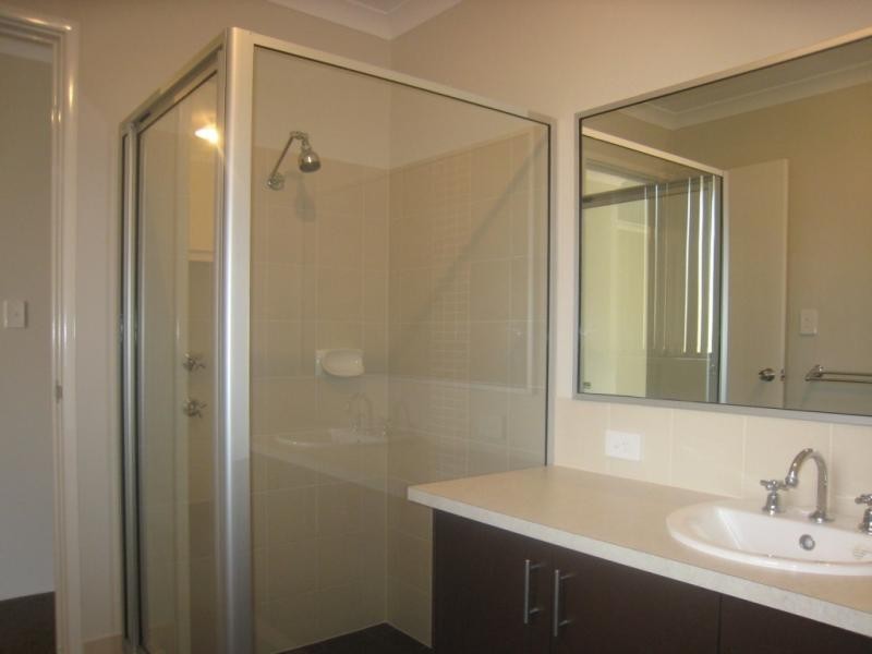 48 Botany Parade, Hammond Park WA 6164