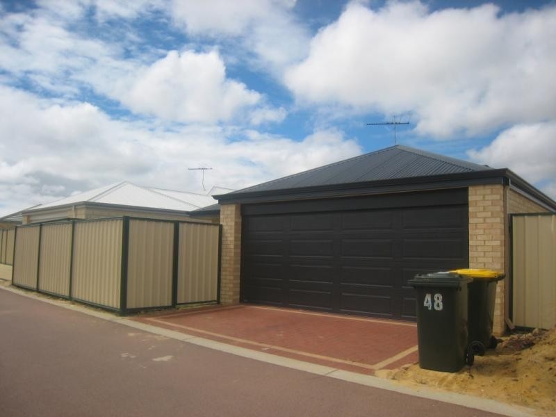 48 Botany Parade, Hammond Park WA 6164
