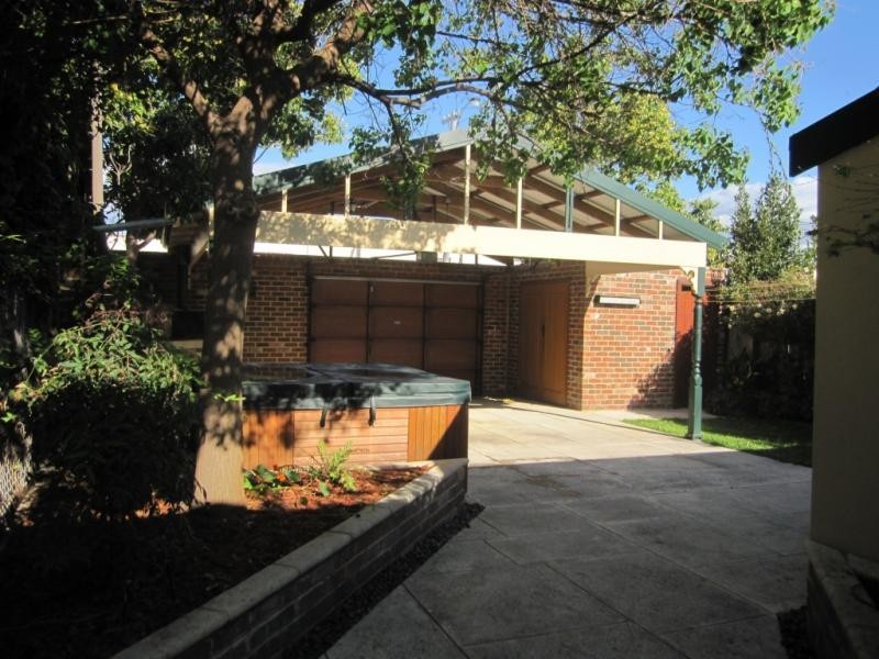 12 Brookman Street, Perth WA 6000