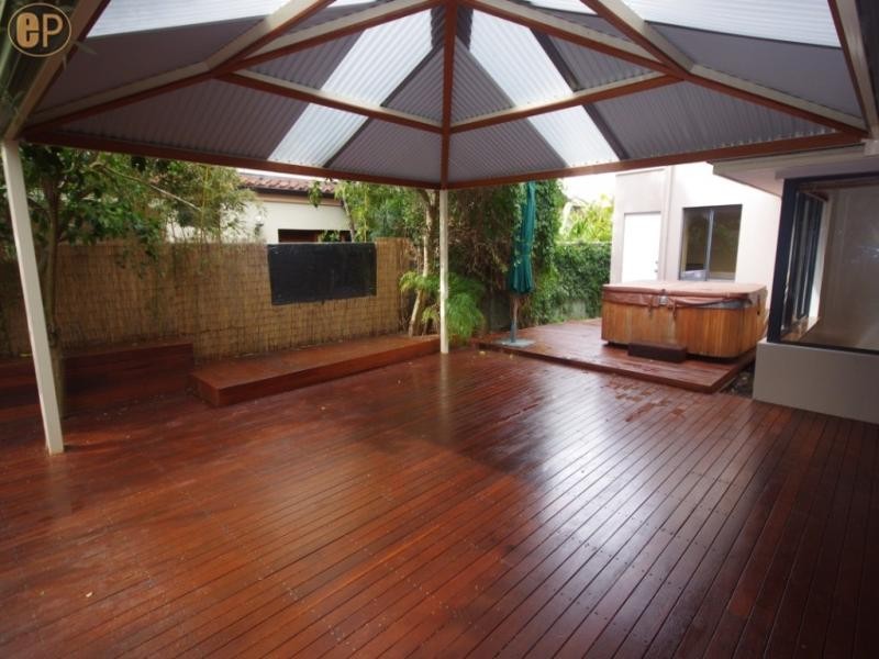 7B Clydesdale Street, Alfred Cove WA 6154