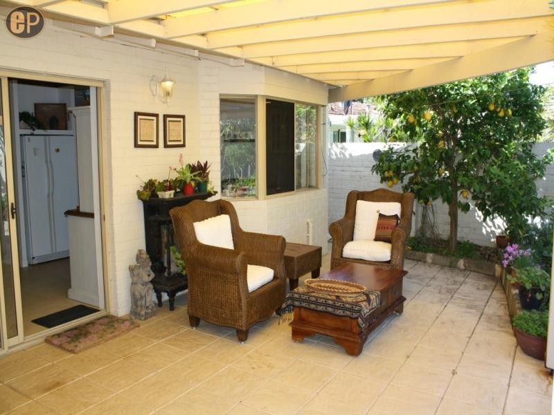 359 Riverton Drive, Shelley WA 6148