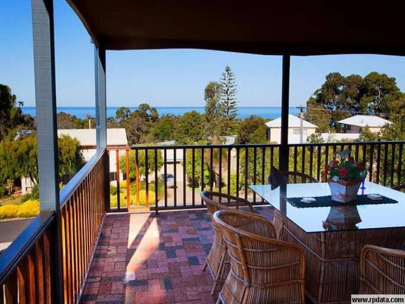 6 Turner Street, Dunsborough WA 6281