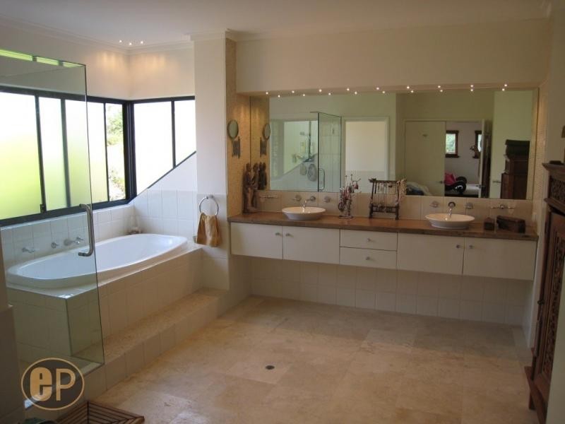 24 Beach Street, Bicton WA 6157