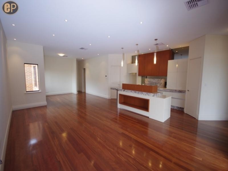 21/45 Pakenham Street, Fremantle WA 6160