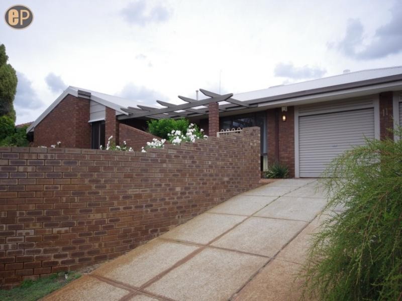 11 Pearson Crescent, Bull Creek WA 6149