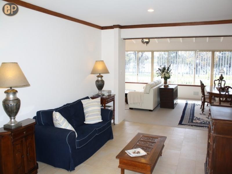 359 Riverton Drive, Shelley WA 6148