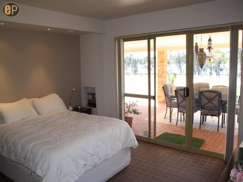 359 Riverton Drive, Shelley WA 6148