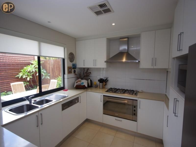 11 Bantock Street, Joondanna WA 6060