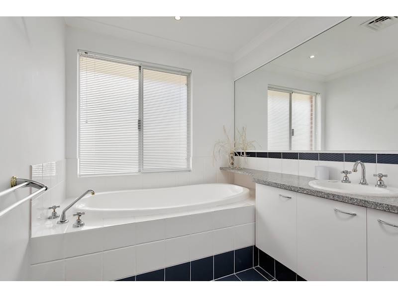 55 Unity Way, Atwell WA 6164