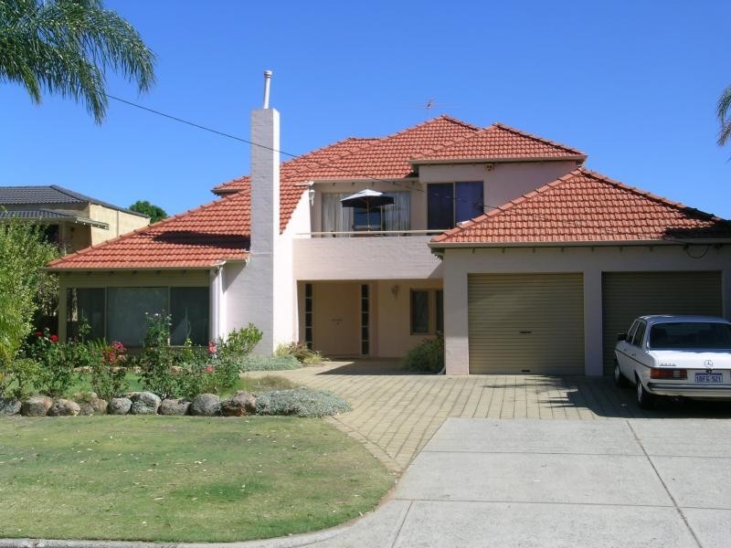 188 Burke Drive, Attadale WA 6156