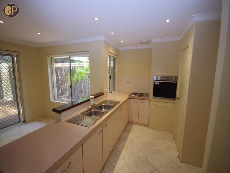 11B Purcell Street, Kardinya WA 6163