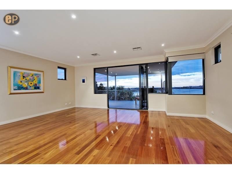 A/7 Braunton Street, Bicton WA 6157