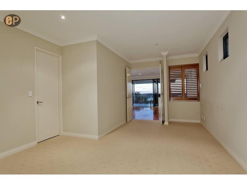 A/7 Braunton Street, Bicton WA 6157