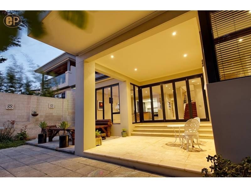 A/7 Braunton Street, Bicton WA 6157