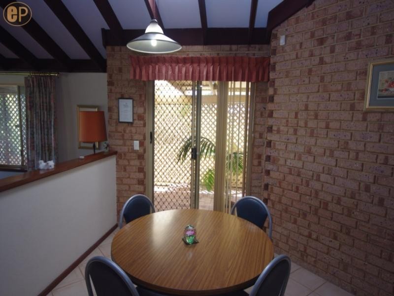 12 Barclay Road, Kardinya WA 6163