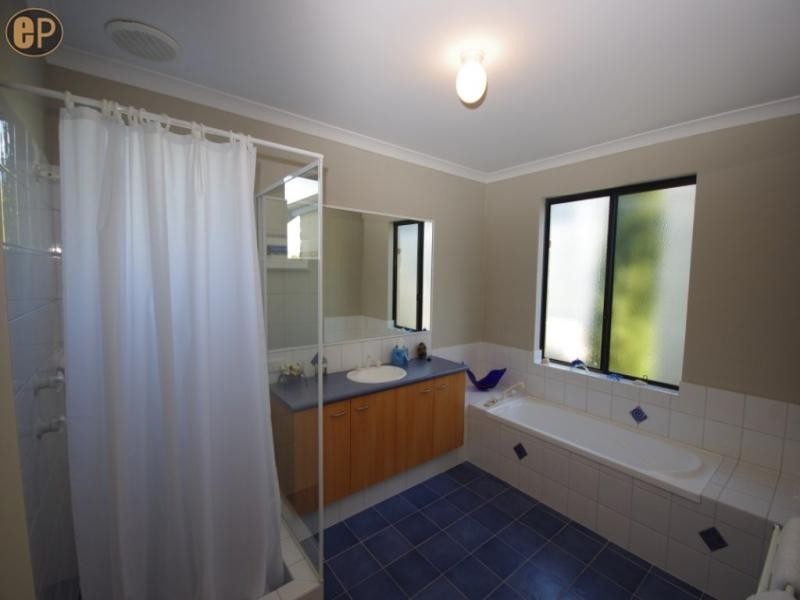 9A Money Road, Attadale WA 6156