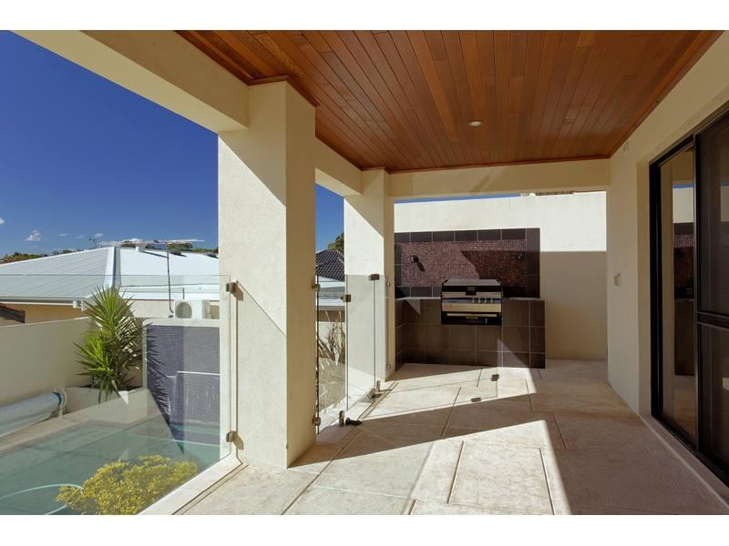 8A Cavan Street, Bicton WA 6157