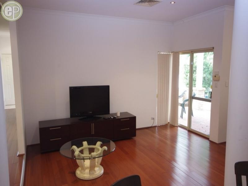 30 Coolidge Street, Como WA 6152