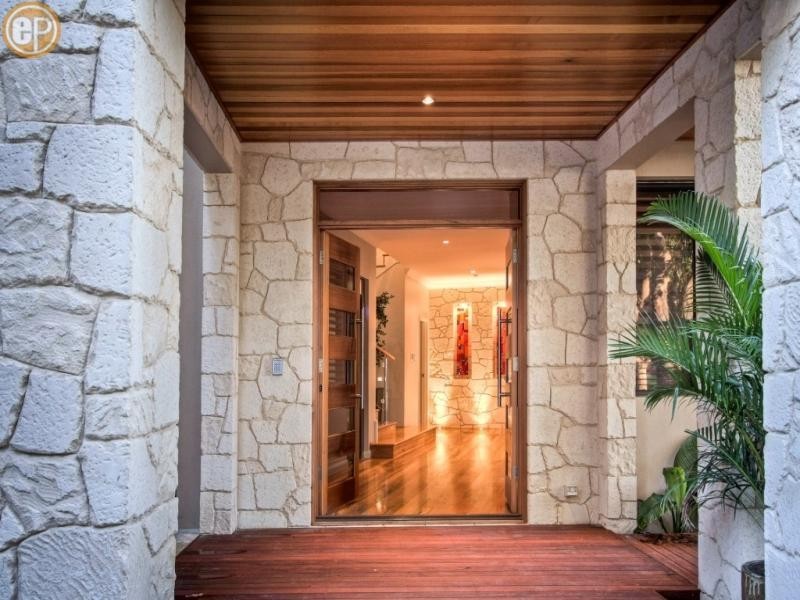 14 Angove Lane, Bicton WA 6157